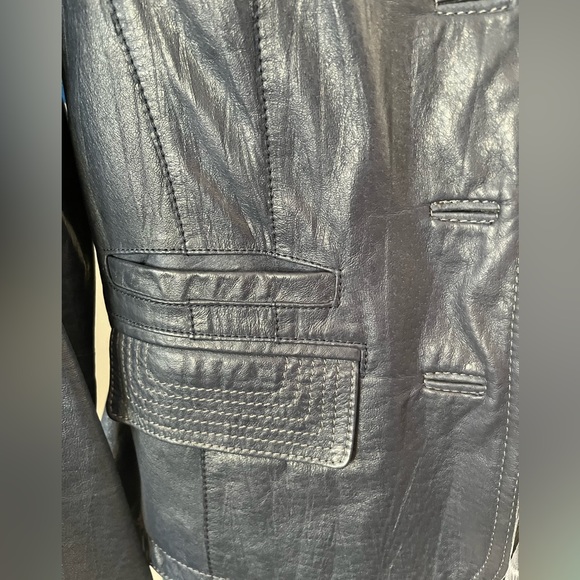 Vintage Leather Blazer - Picture 4 of 9
